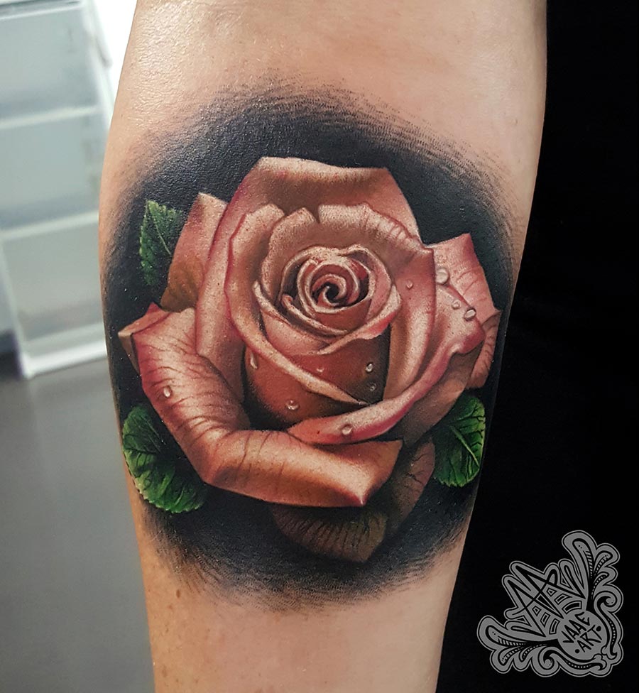 Rosa-realista-color